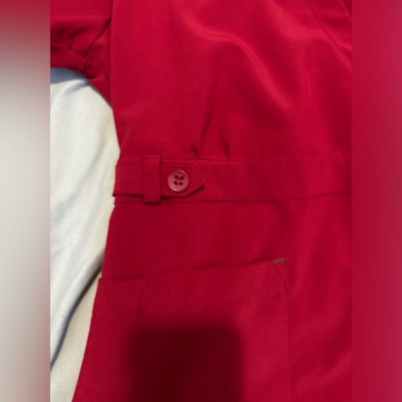 Red scrub set - Picture 3 of 10